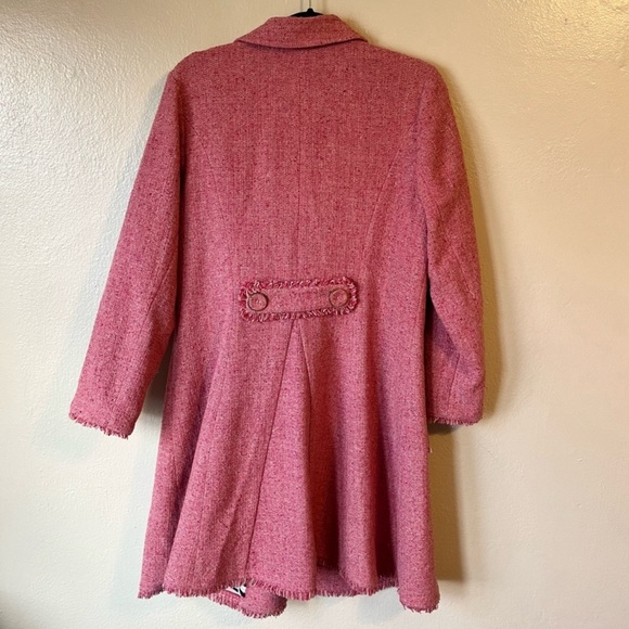 Madison Ave Cabi Pink tweed jacket sized as 14 but it fits like a 12 - Picture 6 of 6